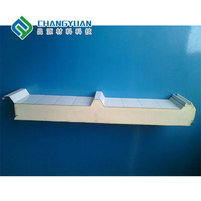 I pannelli isolanti PU / PIR sono la soluzione perfetta per l' isolamento del tetto