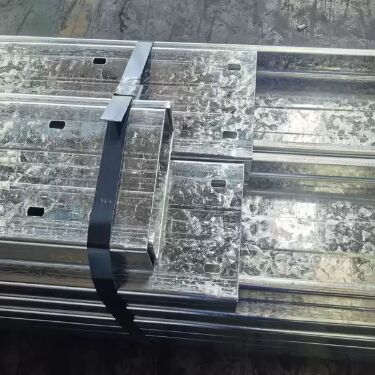 Purlin in acciaio a forma di C, acciaio zincato, profilo a Z in acciaio, profilo a C in acciaio per edifici metallici